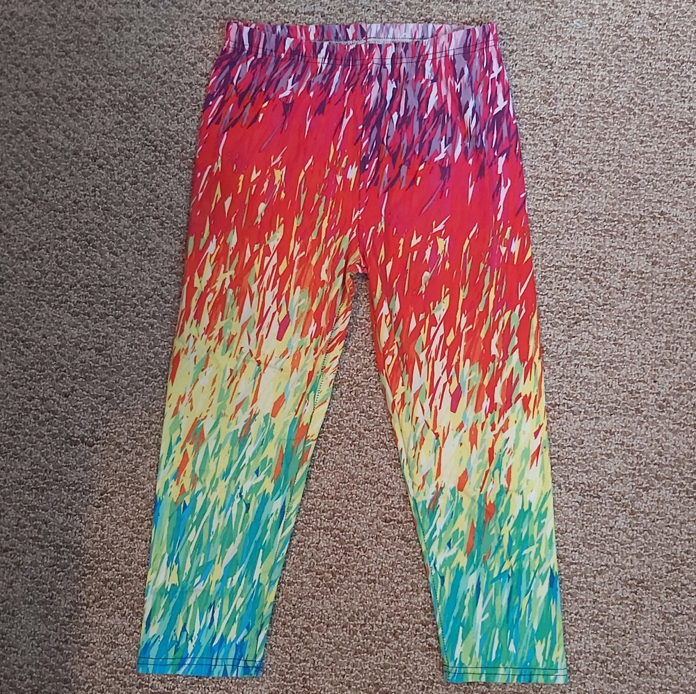 2/$25  Funky CROP Leggings Med.